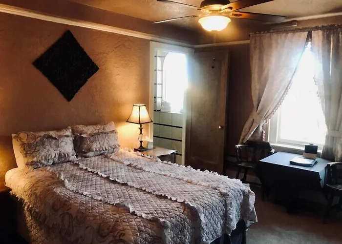 Monte Vista Hotel 3*