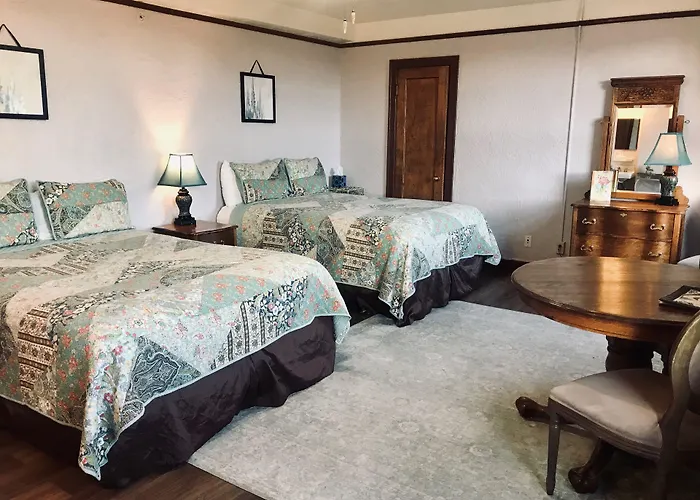 Monte Vista Hotel 3*