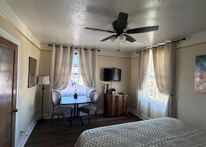 Hotel Monte Vista Flagstaff