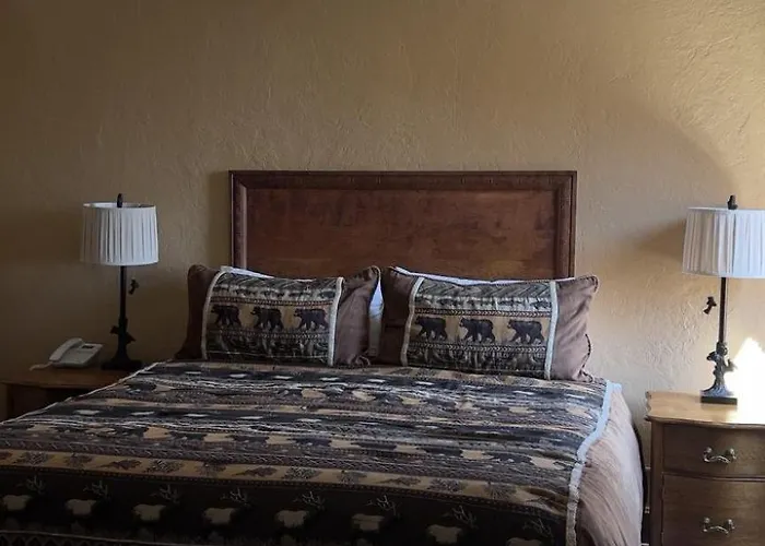 Monte Vista Hotel